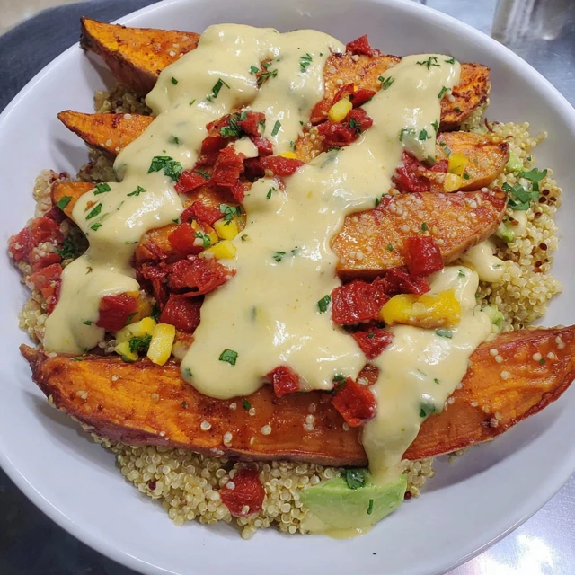 Colorful Roasted Sweet Potato Quinoa That&rsquo;ll Brighten Your Day