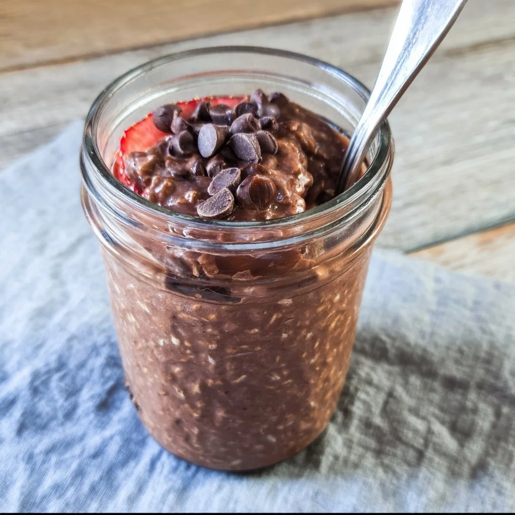 Healthier Brownie Batter Chocolate Overnight Oats