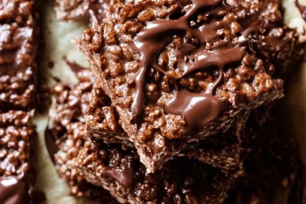 Valentine&rsquo;s Day Chocolate Crispy Treats