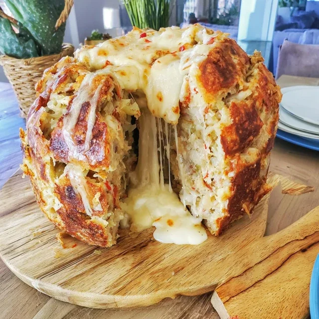 Cabbage & Cheddar Bread Maker Loaf