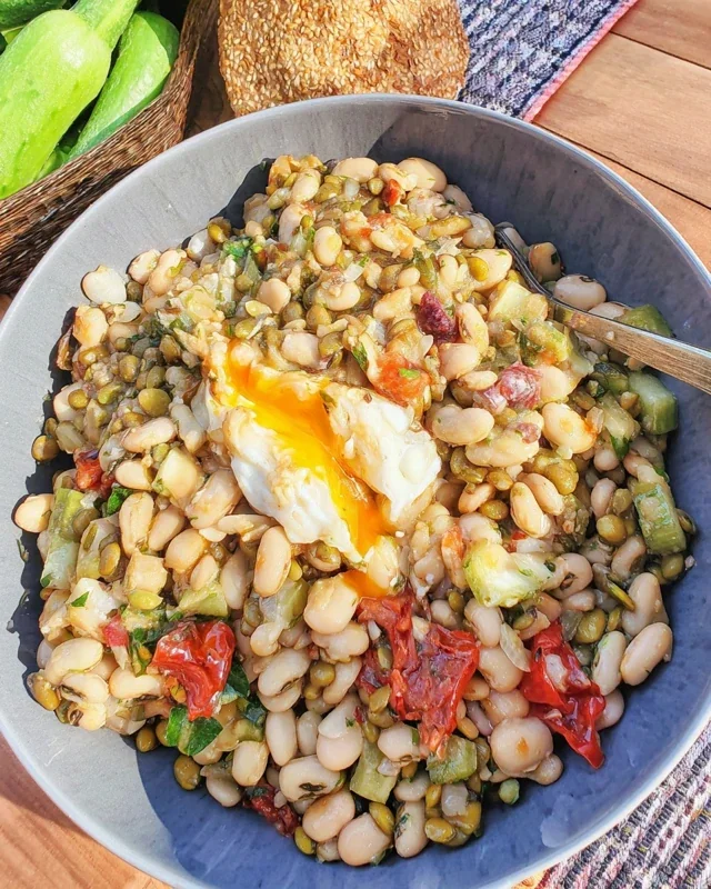 High-Fiber Bean Salad That Keeps You Full For Hours