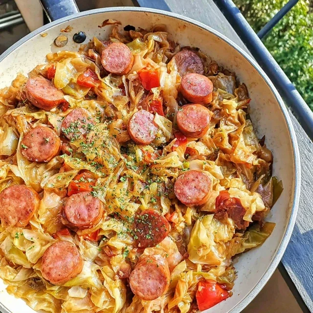 One-Pan Fried Cabbage With Sausage
