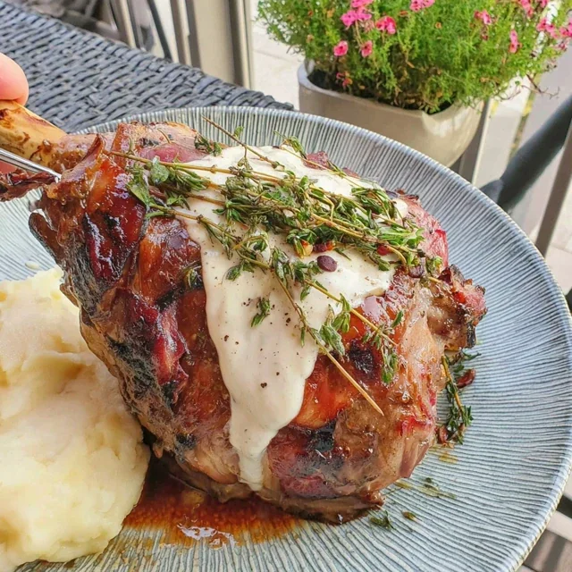 Roasted Lamb Leg With Herbs