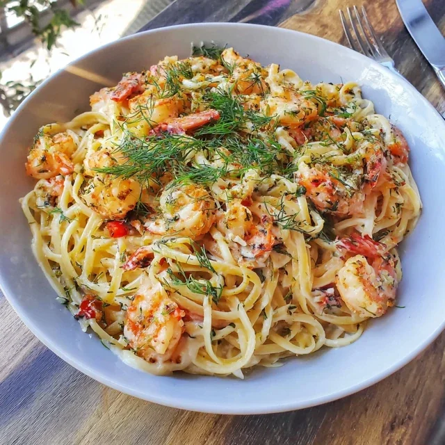 Spring Lemon Garlic Shrimp Pasta