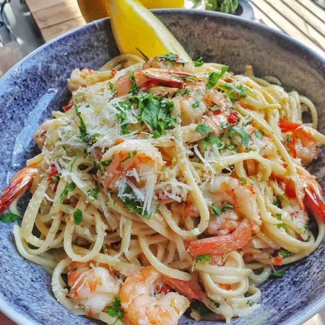 Spring Lemon Garlic Shrimp Pasta