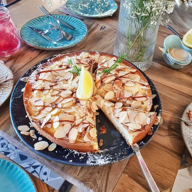 Delicious Santiago Cake Recipe, Almonds & Lemon Delight
