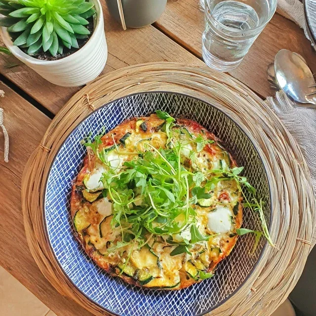 Delicious Zucchini and Fresh Herb Frittata for a Healthy Brunch