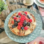 Deliciously Fresh Nordic Tart with Berries and Cream Recipe