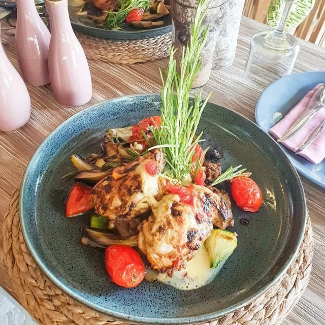 Deliciously Grilled Chicken with Fresh Herbs and Vibrant Seasonal Veggies