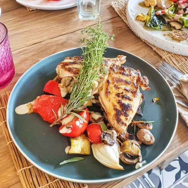 Deliciously Grilled Chicken with Fresh Herbs and Vibrant Seasonal Veggies