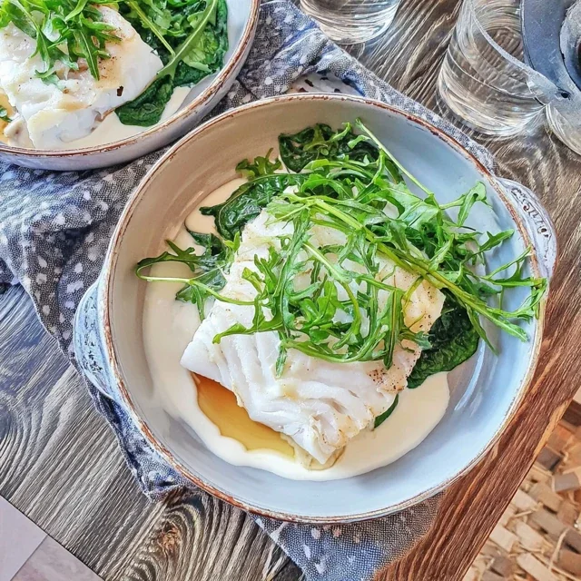 Steamed Cod Fillets with Spinach and Lime