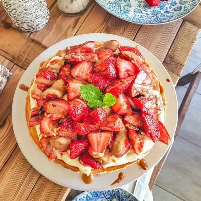 Strawberry Tart with Pastry Cream