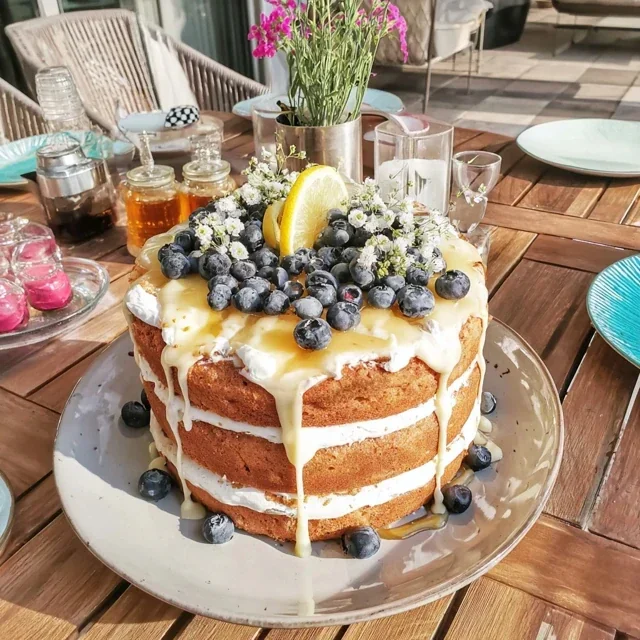 Zesty Layered Lemon and Blueberry Cake Recipe, Perfect for Any Celebration
