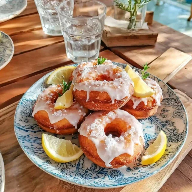 Zesty Lemon Cream Puffs, A Fresh and Delectable Dessert Recipe You Must Try